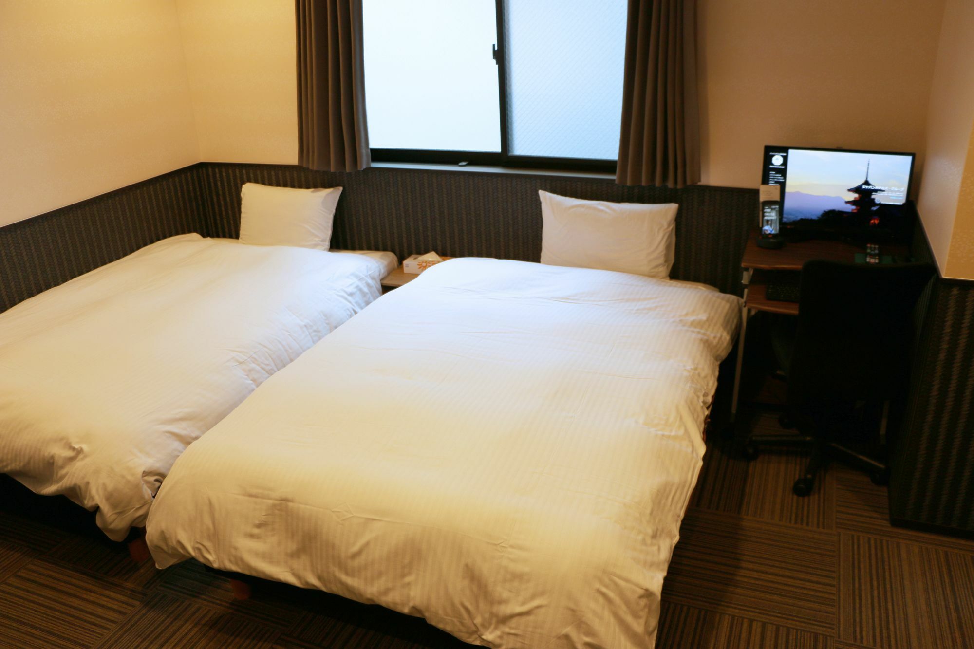 Oyo Japan Hotels Gojo-Muromachi Киото Экстерьер фото